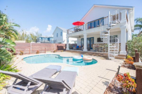 4BD 3BR Pool Paradise 1 mile from Beach & Downtown